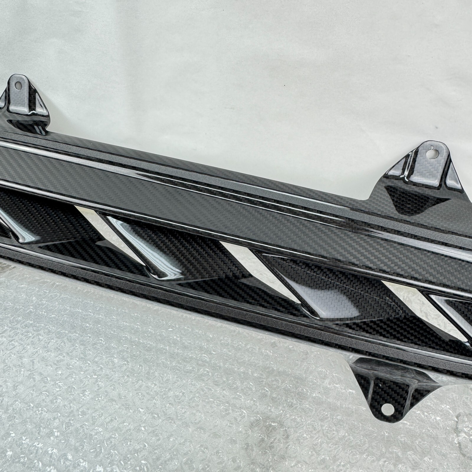2023 2024 Lamborghini Urus Performante Left Carbon Hood Bonnet Grille 4ML823087B