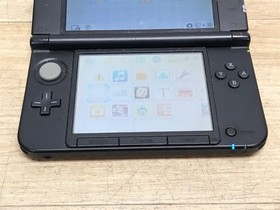 Nintendo 3DS XL Handheld System Red Handheld Video Game System