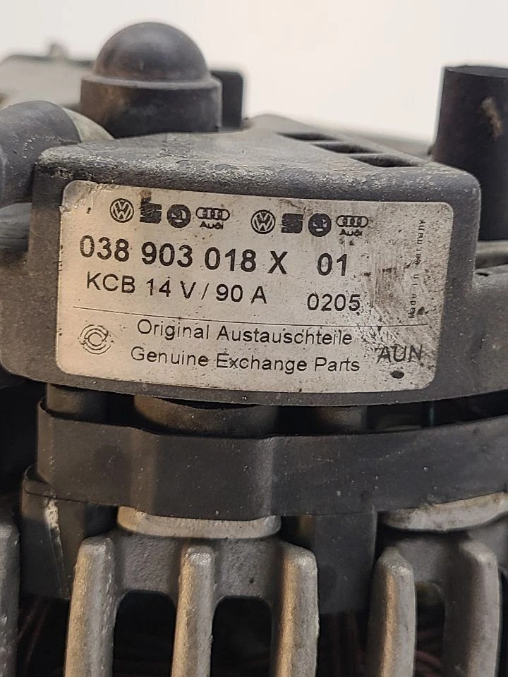 Alternador Volkswagen Golf 1999-11 ciudad Canadá solo 90 amperios 021903025 Foto 3 de 4