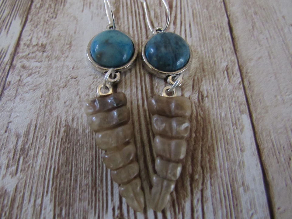 Pendientes de cascabel sonajero ágata roja joyería espíritu serpiente hueso animal E718 Foto 3 de 3