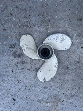 Genuine Yamaha Outboard Motor Propeller 7 1/4 x 6 F2.5Hp/3HP Malta/4HP/5HP 2St