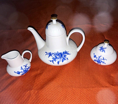 Edelstein Bavaria 3pc Porcelain Coffee Pot Set Floral White/Blue w Lids Germany