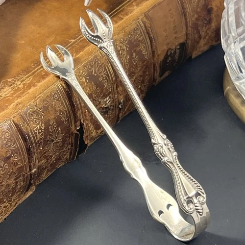 Old Colonial Towle Tongs One Pair of Fine Sugar Tongs Sterling Silver Server 4"