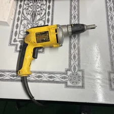 DEWALT (DW272) 6.3 Amp Corded Variable Speed Reversible Drywall Screw Gun