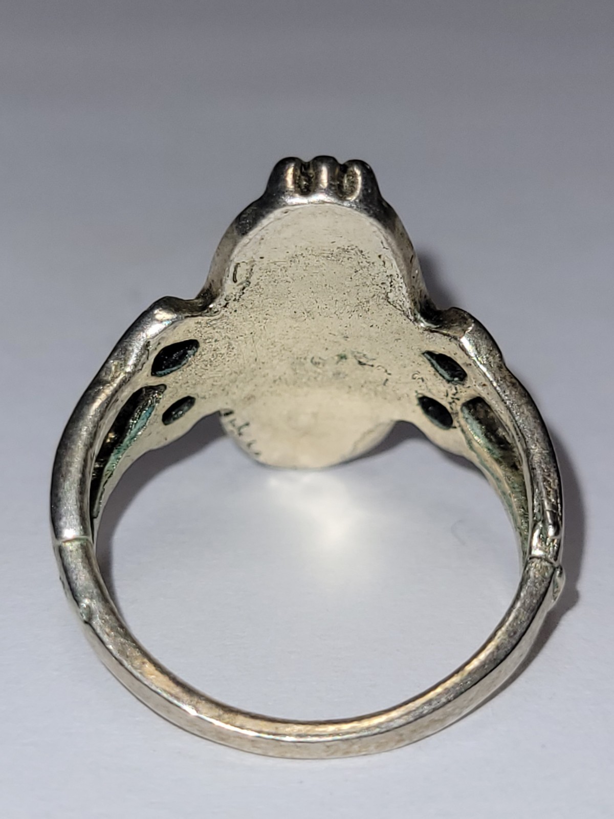 Vintage Silvertone Statement Ring White Swirl Ena… - image 9