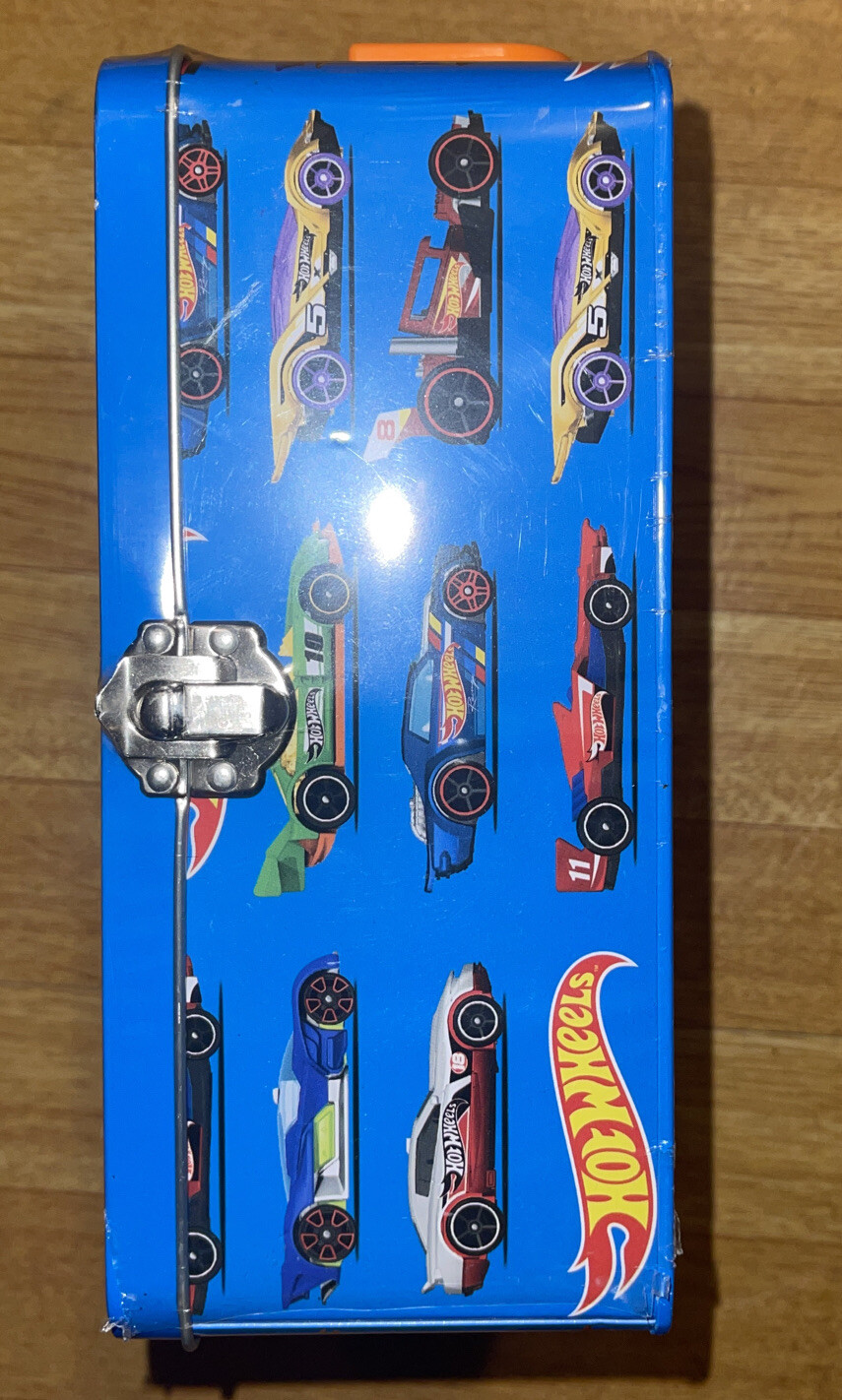 Picture 2 of 6