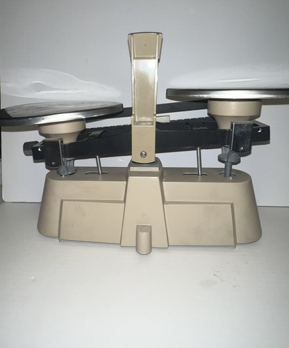Vintage Ohaus Harvard Trip 2kg-5 LB Balance Scale Serial #AJ20588 - Picture 4 of 6