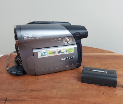 Samsung SC-DC173U Gray 34x Optical Zoom Digital 1200x Video Camera