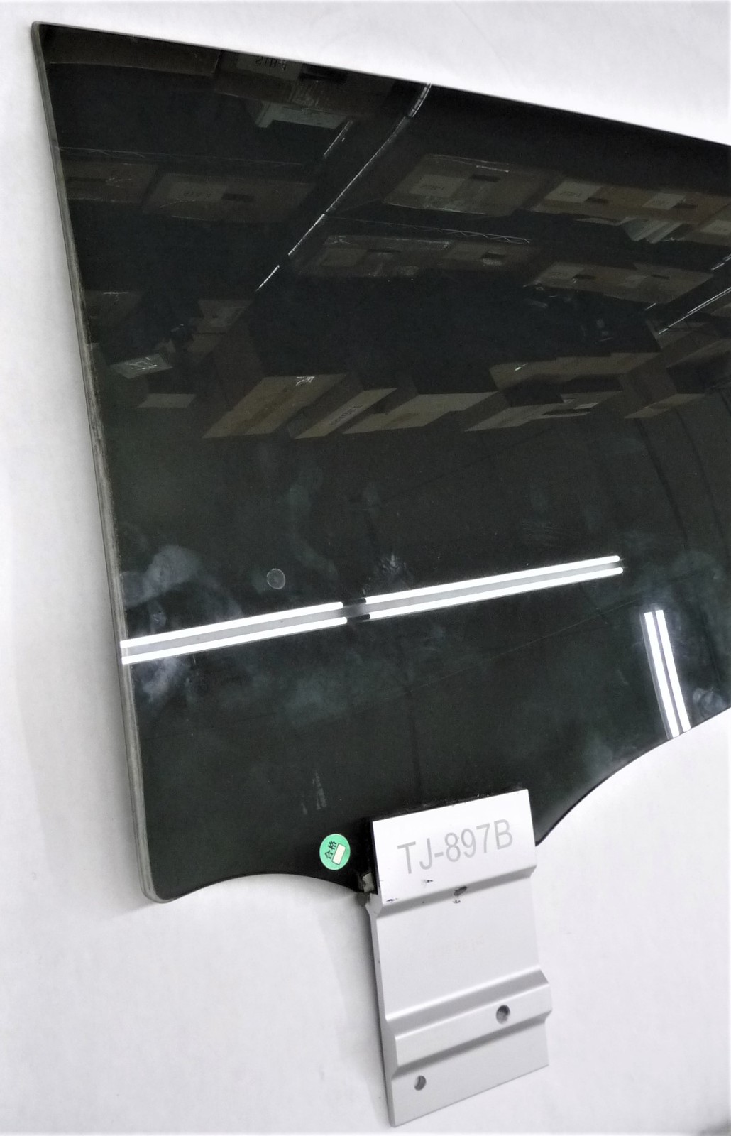 22-24 Lamborghini Urus Left Rear Door Window Shatterproof Black Tinted Glass OEM