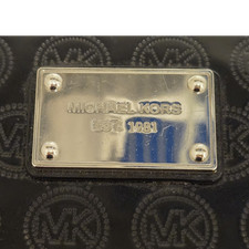 Michael Kors Women  s Black Logo Zip-Around Wallet w/ Zipper, Credit Card