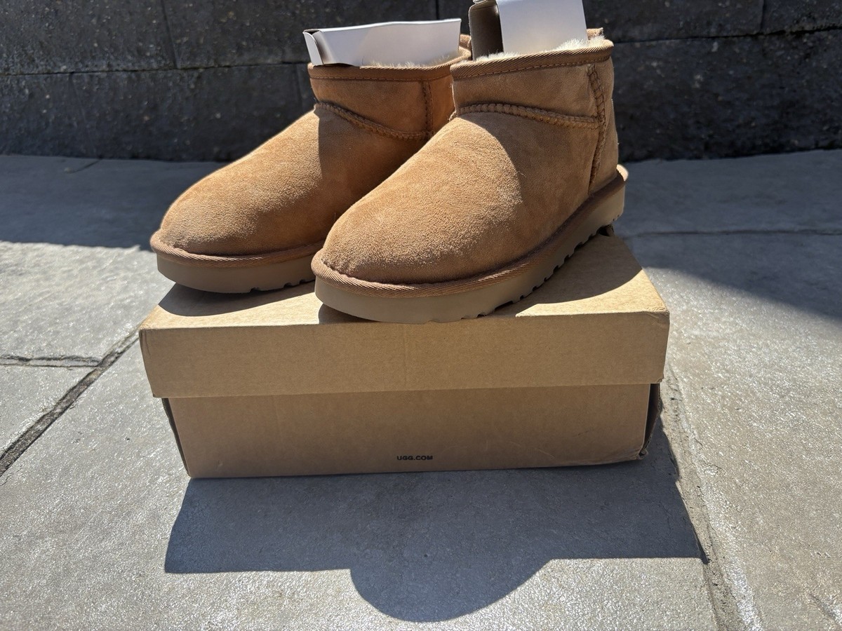 UGG Women's Classic Ultra Mini Ankle Boot - Size 7, Chestnut