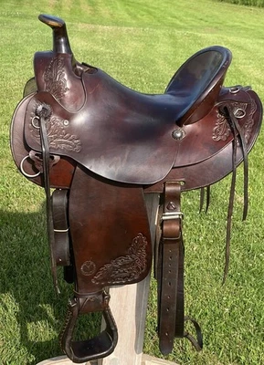 16" CIRCLE Y High QUALITY Working Ranch Trail Saddle~HEAVYDUTY~High Back~ A Fork - Image 1 of 4