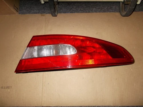 2009-2011 JAGUAR XF XFR RIGHT PASSENGER SIDE OUTER TAIL LIGHT ASSEMBLY