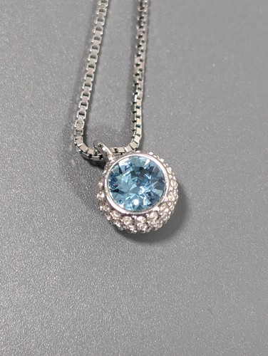 Swarovski Faux Blue Topaz Sparkle Crystal Round Pendant Necklace 19.5 inch - Picture 3 of 10