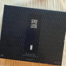 SERGE LUTENS choose SANTAL FLEUR NUIT DE CELLAPHANE L'OPHELINE FUME AMBRE SULTAN