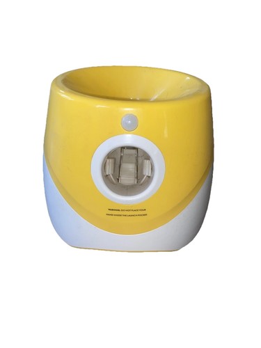 DOG AUTOMATIC BALL LAUNCHER WITH 3 BALLS
