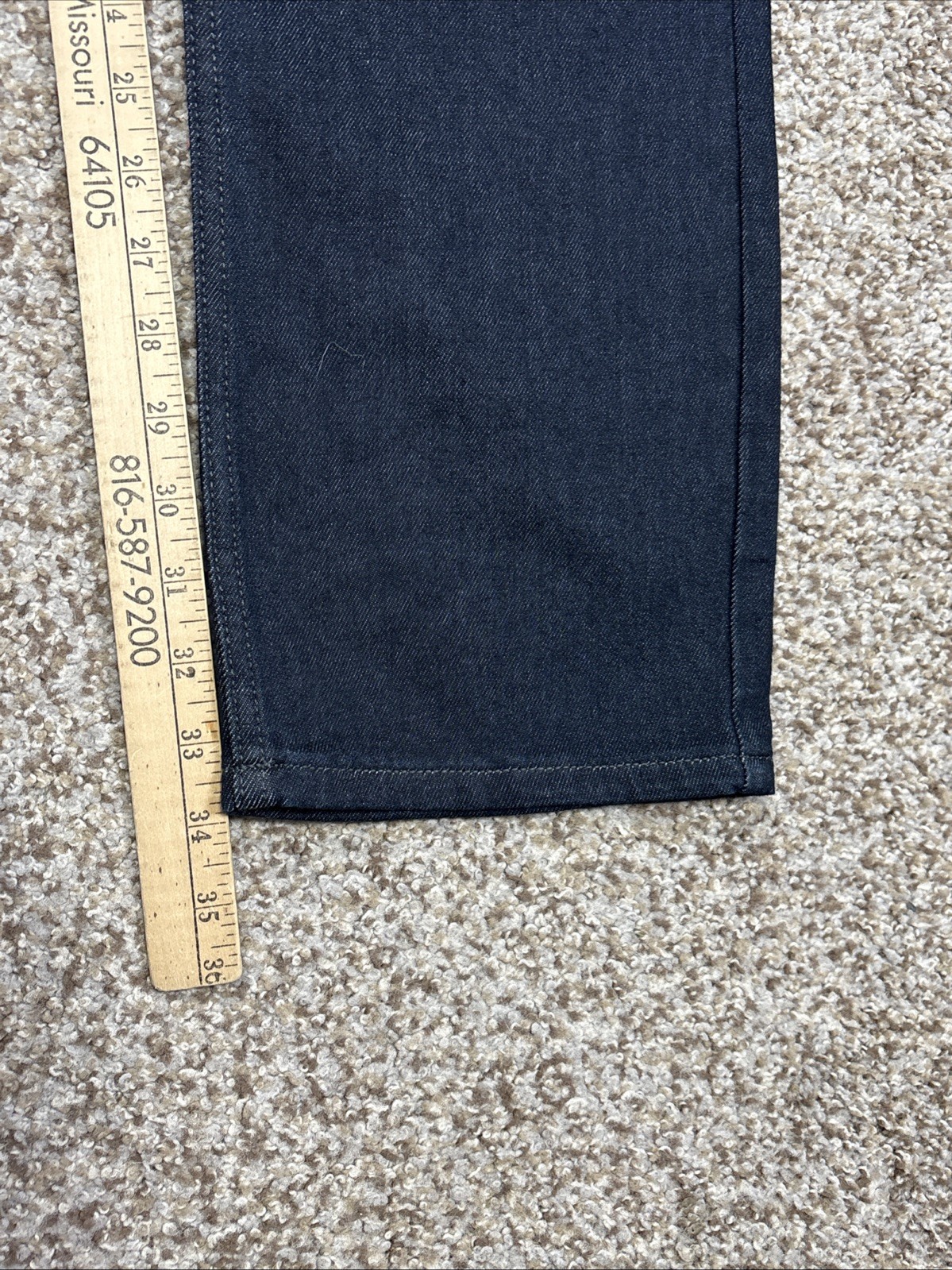 Abbott Elementary Volume 1 Men's Mid Rise Straight Leg Blue Jeans 30x34 Msrp $54 - View 11