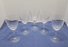 Luminarc Diamant by Crystal D’Arques -Durand 6.75”Tall- Set of 5 Wine Glasses