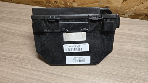 2011-2014 Durango Grand Cherokee TIPM Power Integrated Fuse Box 68089321AG OEM - Picture 3 of 6