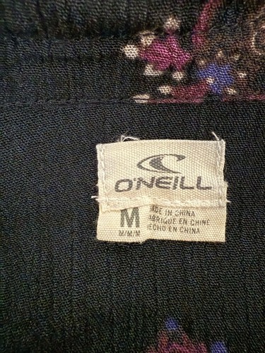 O'Neill Women’s Medium Black w/Floral & Aztec Print Boho Top - Picture 4 of 5