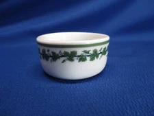 MEISSEN GREEN VINE SALT DIP / NUT DISH