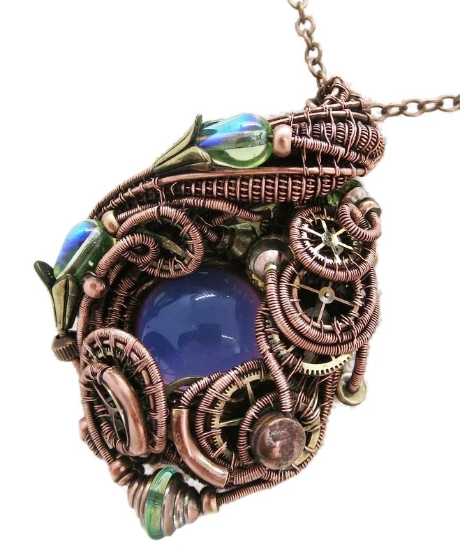 Colgante Steampunk "Mood" que cambia de color en bronce con vidrio reactivo a los rayos UV Foto 2 de 4