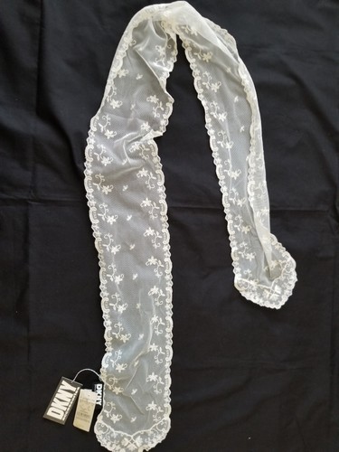 DKNY Elfenbein Cremeweiß Chantilly Spitze Blumen Vintage Schal USA - 5" x 56" - Bild 3 von 8