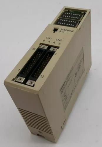 Omron C200H-OD215 Output/Input Unit