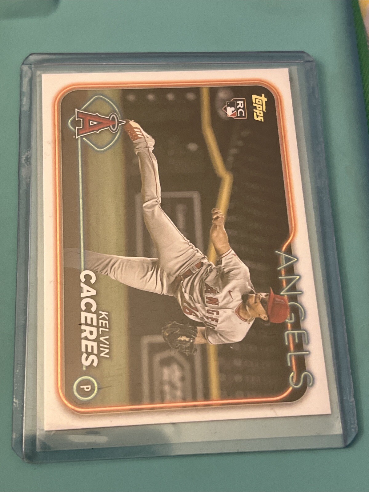 2024 Topps Series 2 Kelvin Caceres RC Golden Mirror SSP Angles P/R 140 #680
