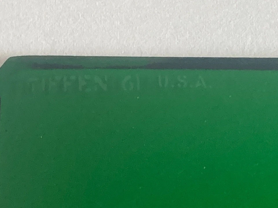 Tiffen Filter 4x4 Dark Green 61  USA in pouch  100mm x 100mm - Image 2 of 4