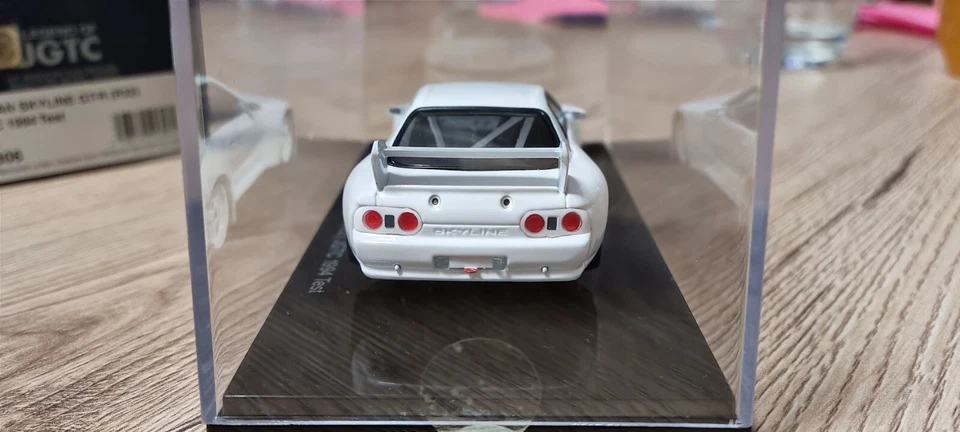 EBBRO 1/43 NISSAN SKYLINE GT-R R32 LEGEND OF JGTC 1994 - Immagine 3 di 4