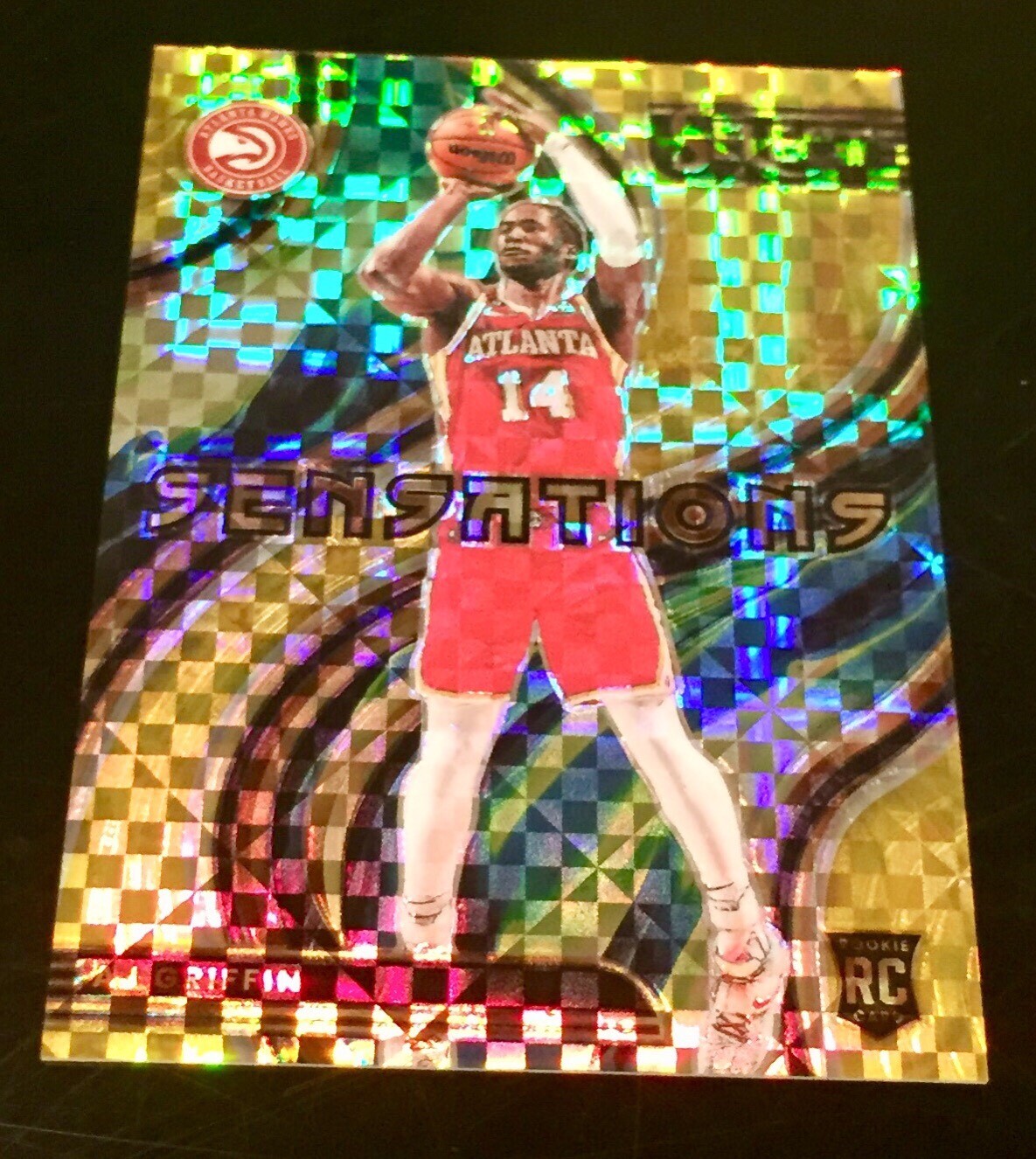 22/23 Select #18 AJ Griffin Sensations Gold Power Refractor RC 7/10 Hawks