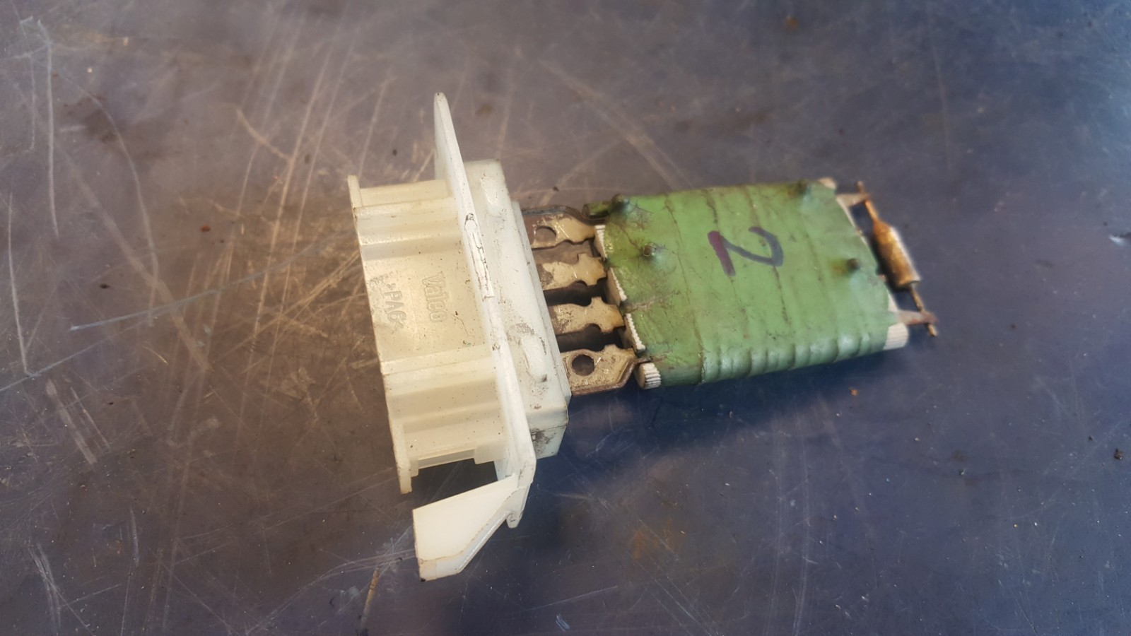 Cabin Electric Fan Blower Heater Resistor Relay Replacement Part-image