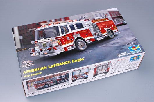 Trumpeter 02506 1:25th scale 2002 American LAFRANCE Eagle Fire Pumper