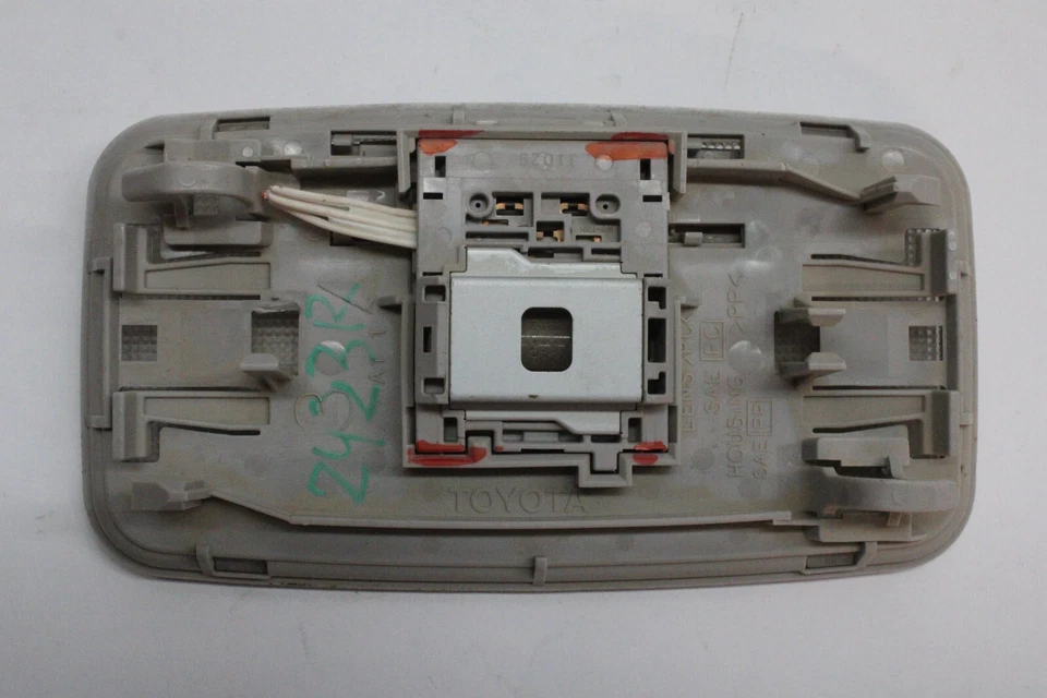 Toyota Prius 2014 interior cúpula superior luz trasera OEM 10 11 12 13 15 Foto 3 de 4