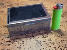 Mosiężna puszka na papierosy z wkładką z drewna ozdób antyczna secesyjna mosiężna puszka