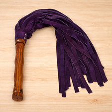 Real Leather Flogger 25 Falls Strong Handle Classic Design