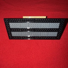 LEGO Architecture Brandenburg Gate 21011 missing a couple pieces  