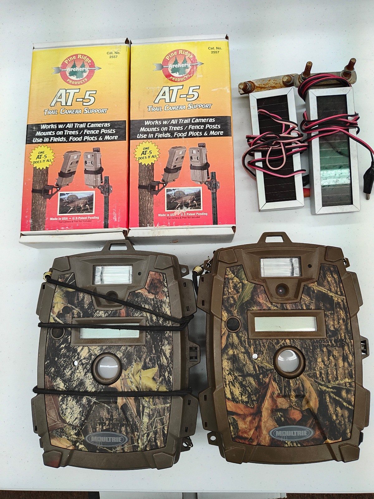 W/ 2 Solar Chargers + 2 Trail Camera Supports