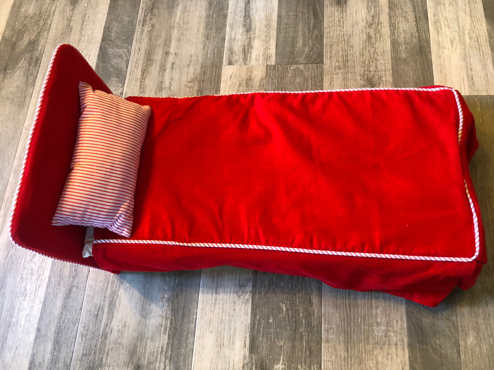 american girl molly bed