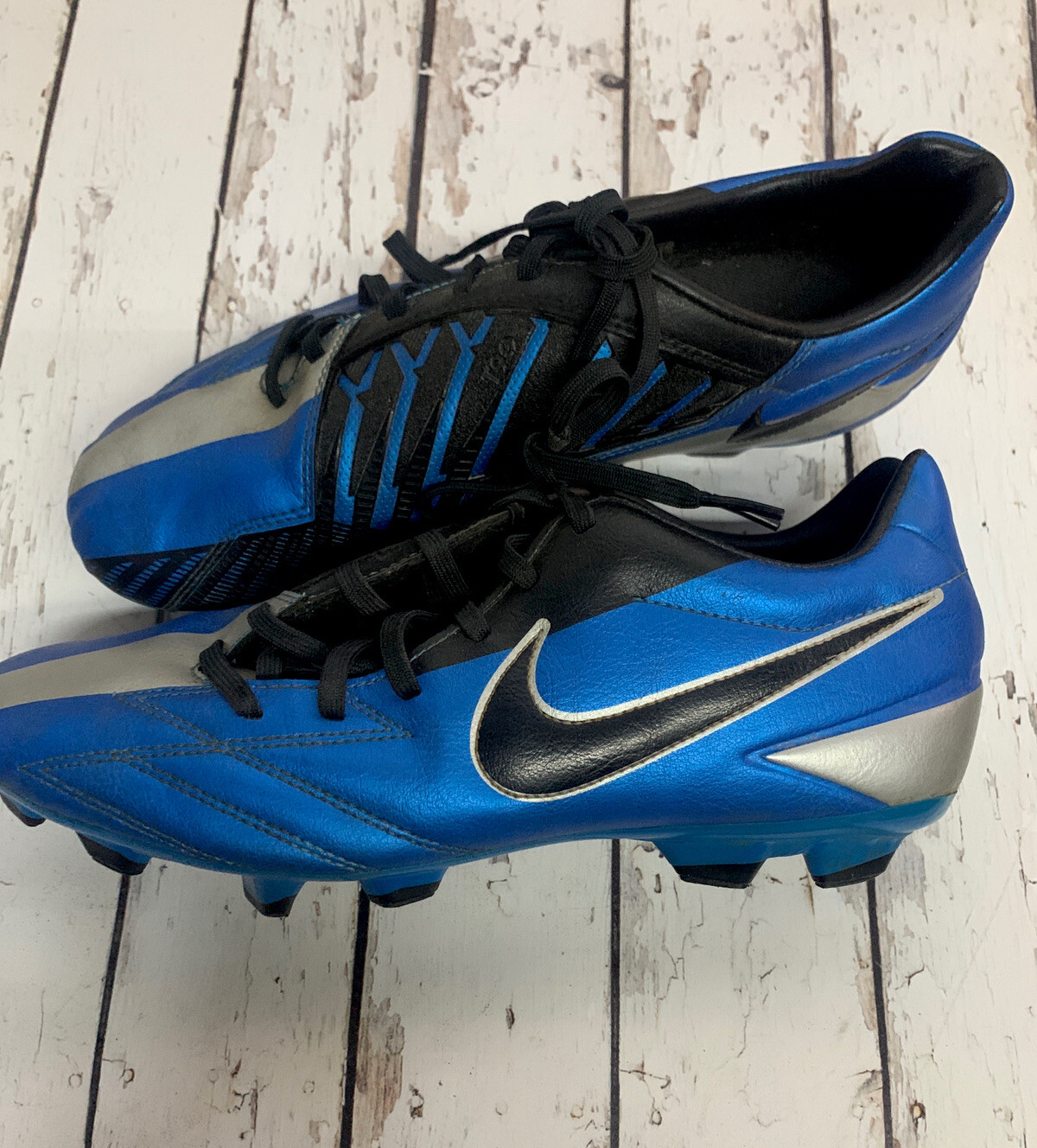 nike total 90 cleats