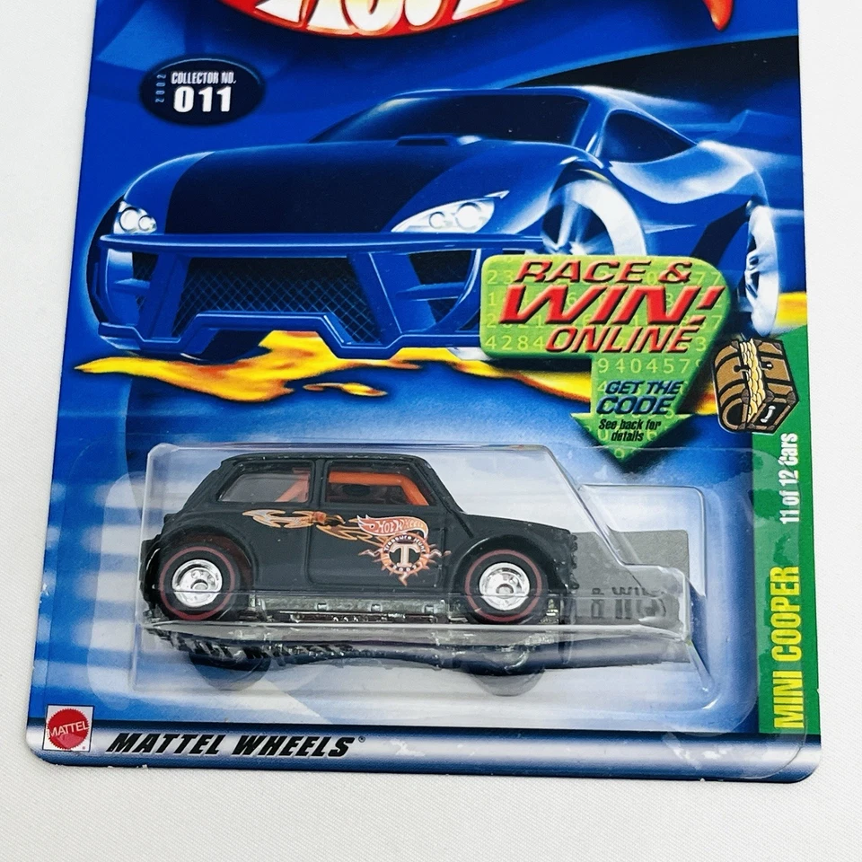 Hot Wheels Treasure Hunt Mini Cooper Real Riders 11/12 #011 Black Flames - Image 2 of 4