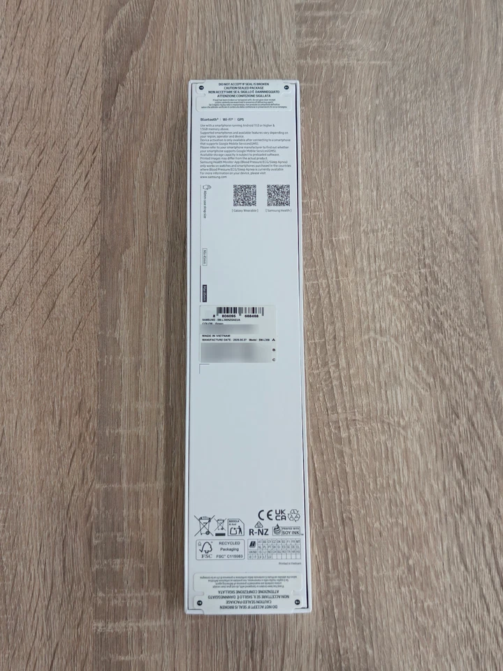 Samsung Galaxy Watch 7 40mm Bluetooth Green New - Image 2 of 3