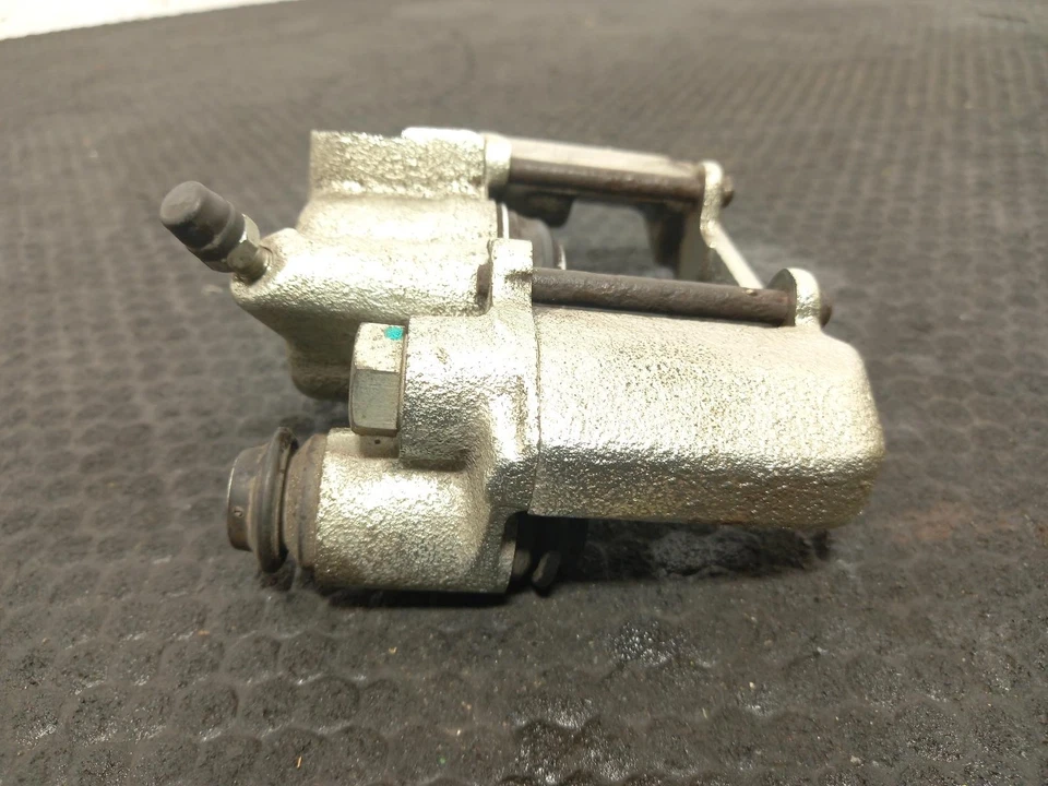 TOYOTA CELICA Brake Caliper 1999-2006 1.8L 1ZZ-FE O/S Rear RH 7303R - Изображение 3 из 4