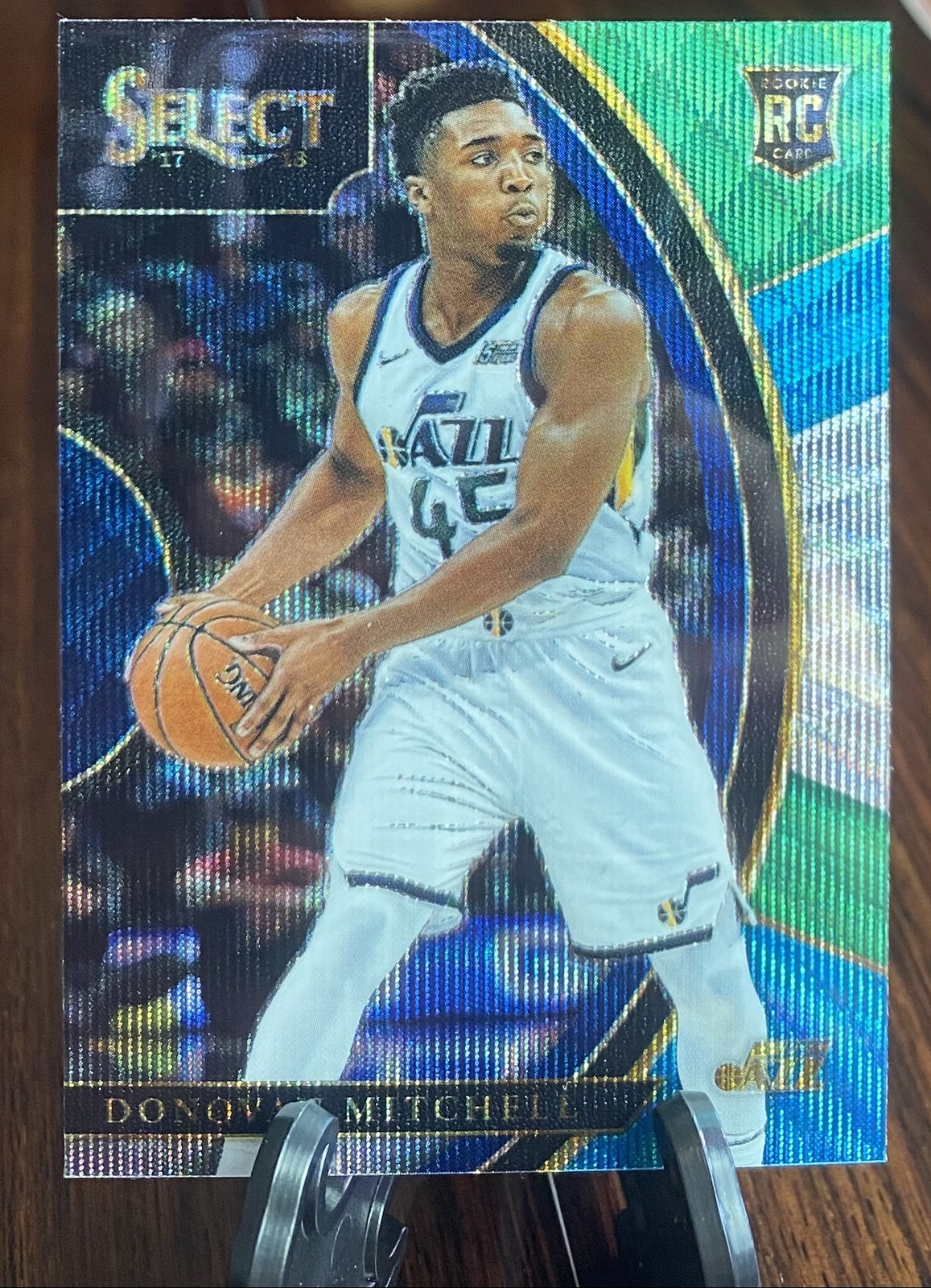 2017  GORGEOUS! Select Tri-Color RC  #11 Donovan Mitchell   Jazz Cavs   Rookie