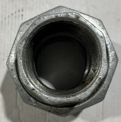 Crane 1 1/4" BSP female malleable union coupling galvanised fitting. 0CA00134E - Picture 3 of 5