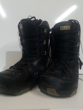 sims omen snowboard boots