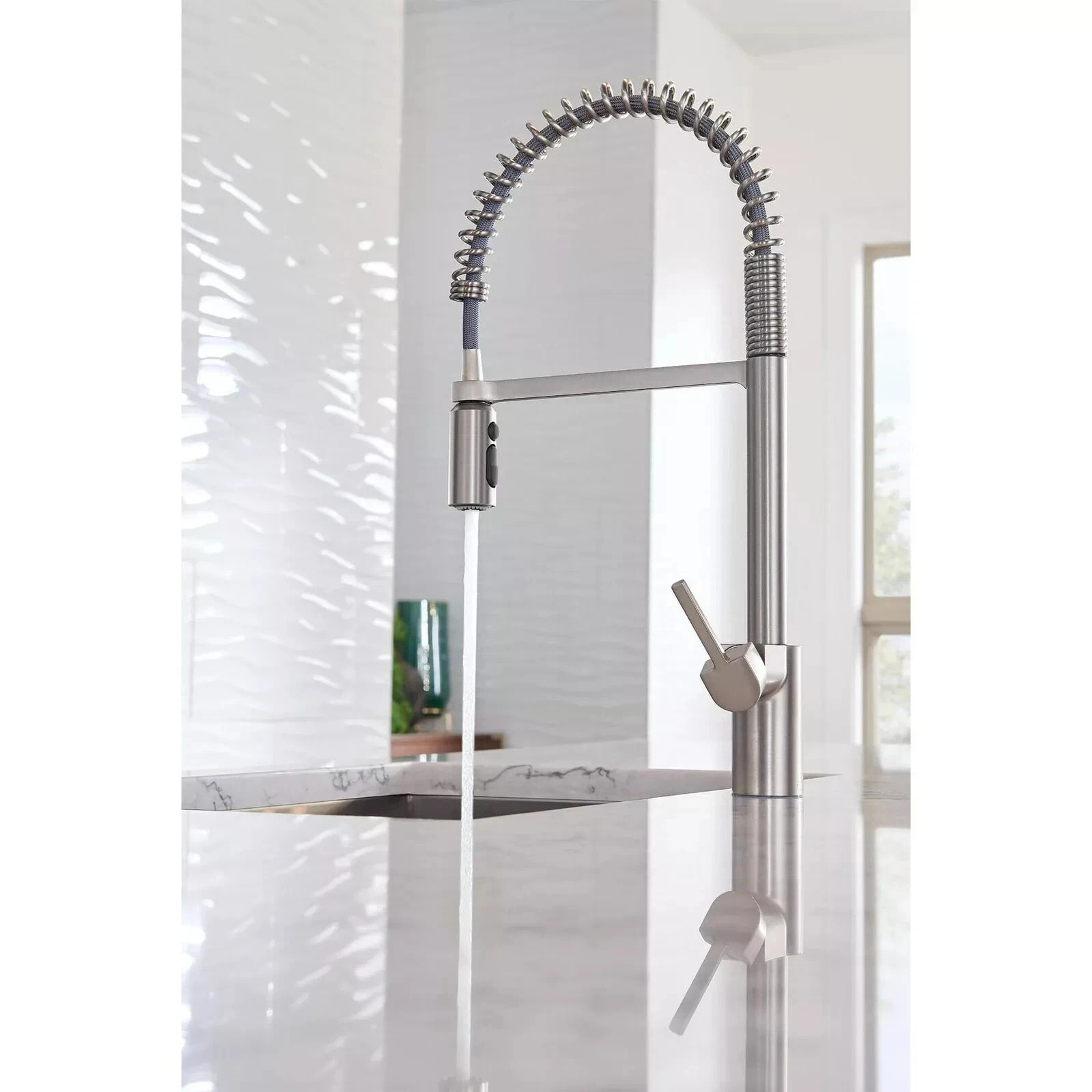 Moen 5923SRS Align Spot Resist Stainless Pulldown Kitchen Faucet, Spring Style