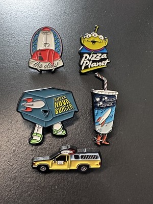5 x Toy Story Emaille Pin Anstecker Disney Pixar Brosche Buzz Woody Pizza Planet #3