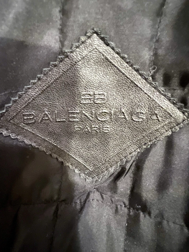 Mens Balenciaga Lambskin Leather Jacket Black Fur/faux Fur Collar Measurements - Image 4 of 4